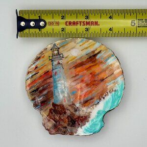 Hand-Painted Seashell Art – Lighthouse & Ocean Scene (Coastal Decor
